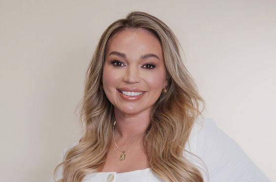 Shannon Woodside professional portrait